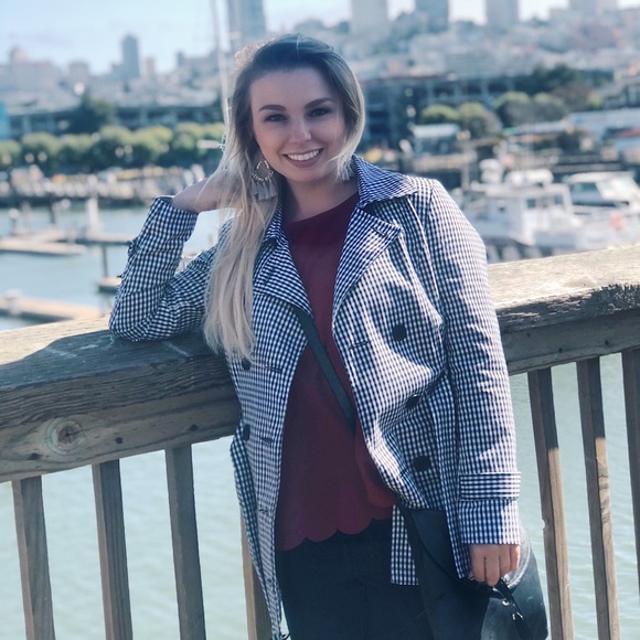 Meet your Posher, Morgan - Picture 3 of 3